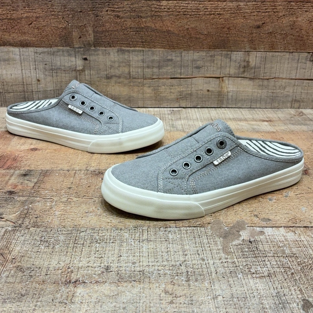 Taos Mule Shoes Womens Size 8.5 Gray Canvas Slip On Comfort Casual Sneaker